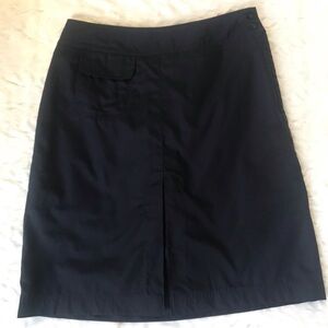 FINAL SALE Tilley Women' Goes With Anywhere Sirt Skort Golf Size 6 Navy Blue EUC